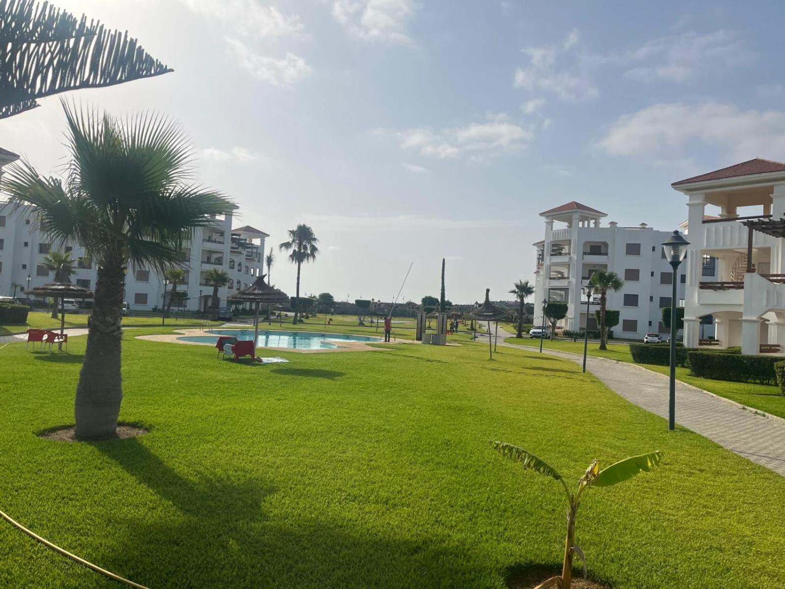 Appartement Pied Dans L Eau A Residence Beralmar Asilah Exterior foto